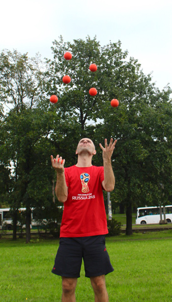 Студия спортивного жонглирования для детей с 8 лет и взрослых